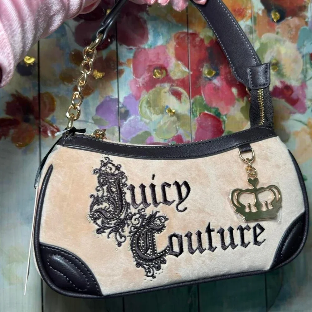 Juicy Couture Cream Tan 14 D 4